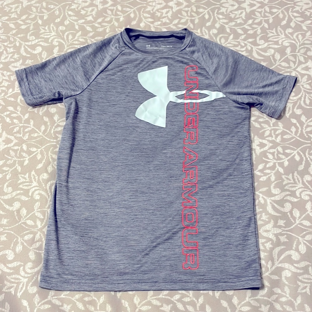 Blue Under Armor Soft Shirt Size YM